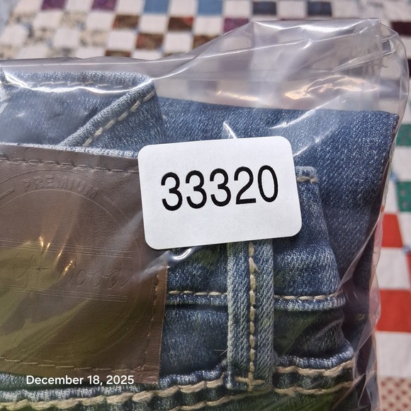 Driftwood Rose Embroidered Denim Blue Ankle Jeans Womens Size 29 - Picture 16 of 16